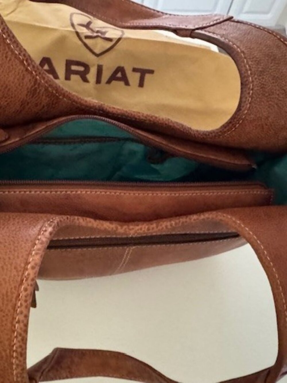 ARIAT Brown Leather Shoulder Bag Brand New Never Used - Picture 3 of 5